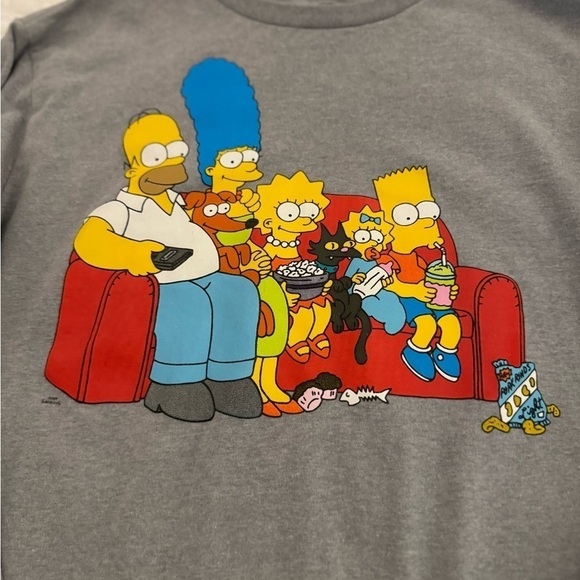 Simpsons Long Sleeve Shirt. Official Simpsons merchandise size M - Picture 2 of 5